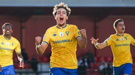 周二011 欧冠 纽卡斯尔联VS卡拉巴赫：比分预测